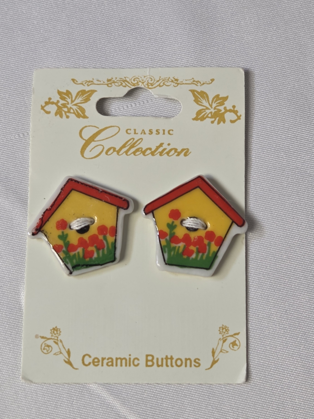 Classic Collection Yellow and Red Ceramic Birdhouse Buttons‎